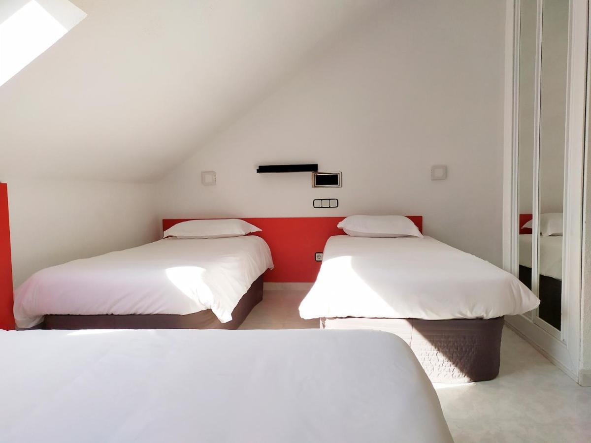 Hostal Lady Ana Maria Collado Villalba Eksteriør billede
